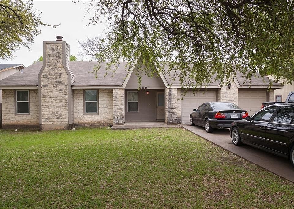 1st image of 8804 Piney Point Dr #B