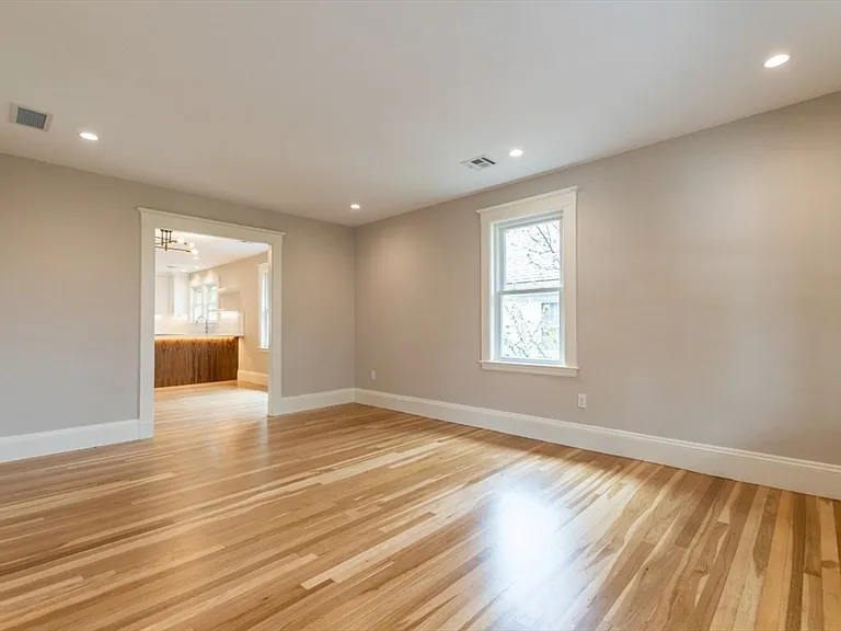 219 Common St #1 — Photo 14