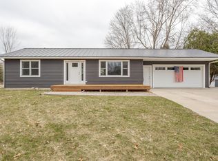 7015 Jones Rd, Jackson, MI 49201