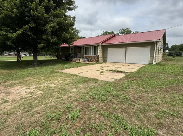 304 S 2nd St, Page, NE 68766