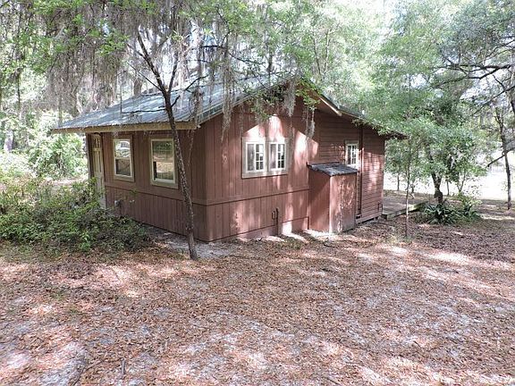 2nd image of 112 Cowpen Ln