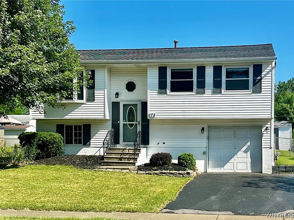 1st image of 173 Oakhill Dr