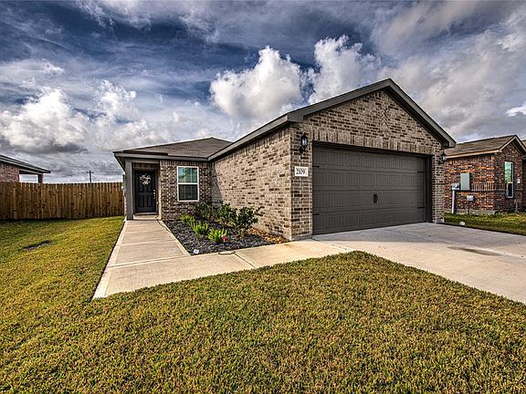 2nd image of 2109 Nautica Terrace Drive