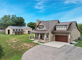 32306 E Stony Point School Rd, Grain Valley, MO 64029