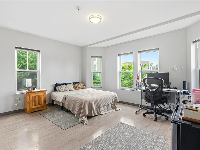 145 Newbury Ave #2 — Photo 10