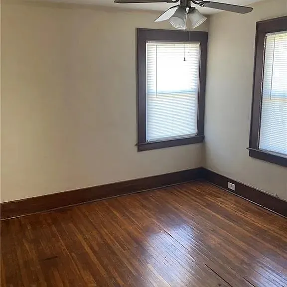 120 Pioneer St — Photo 9