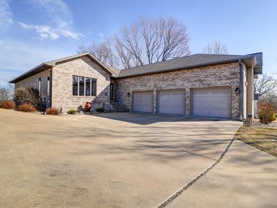 1117 Melody Hls, Fulton, IL, 61252