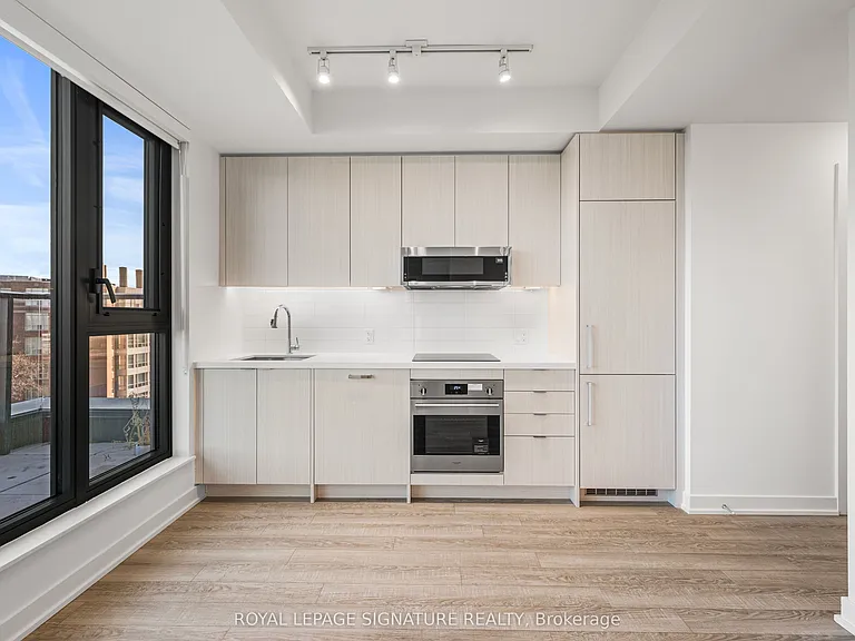 250 Lawrence Ave W #609 — Photo 14