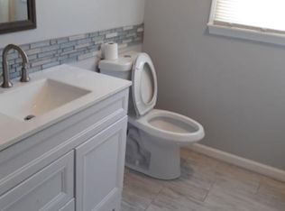 40 Van Buren Ave, Springfield, MA 01104