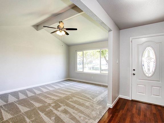 4th image of 6561 Misty Creek Dr