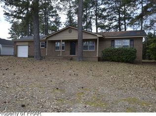 1124 Thornwood Pl, Fayetteville, NC 28304