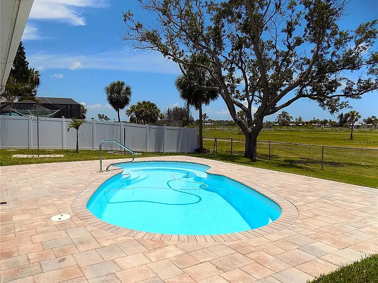 3842 Headsail Dr — Photo 31