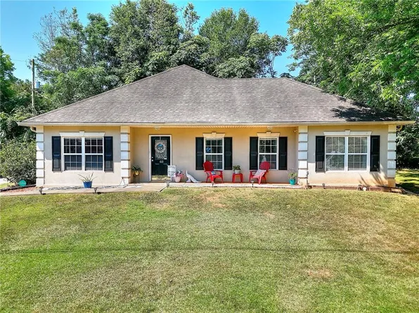 65 Pine Ave, Commerce, GA 30529