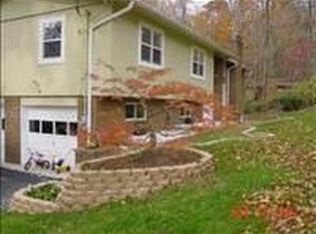 106 Norway Ln, Oak Ridge, TN 37830