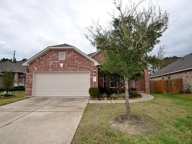 9942 Taylor Springs Ln — Photo 2