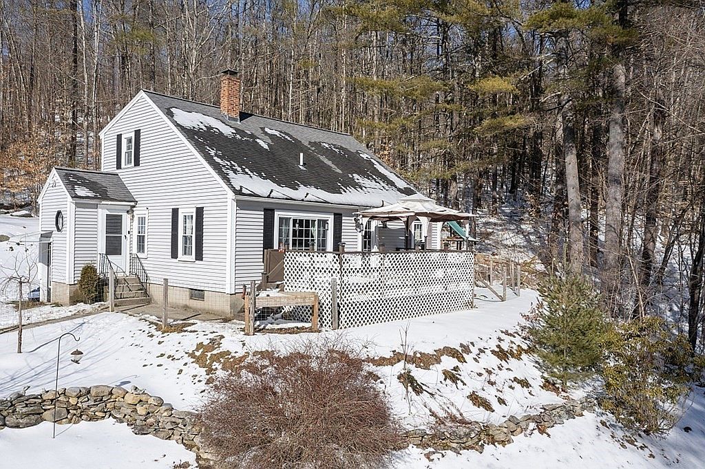 16 Flagg Hl, Erving, MA 01344 Zillow