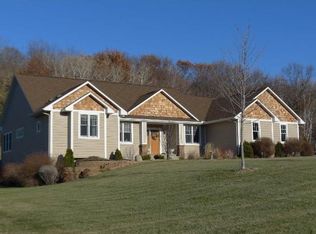 366 Mitchell Rd, Hudson, WI 54016