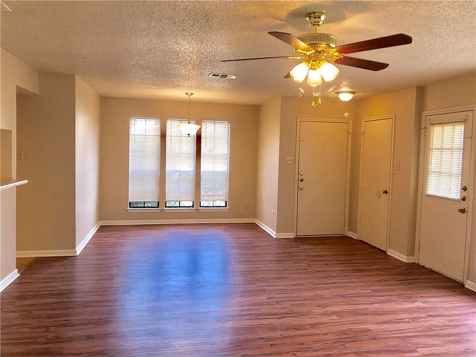 1st image of 2611 Alcott Ln APT B
