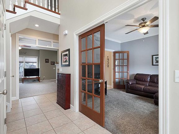 4th image of 909 Heiler Ct