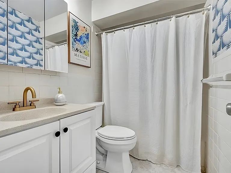 6941 Boston Dr — Photo 15