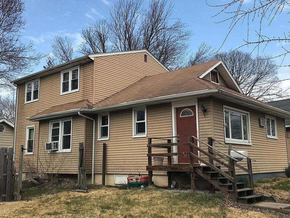 1st image of 137 E Nicholson Rd