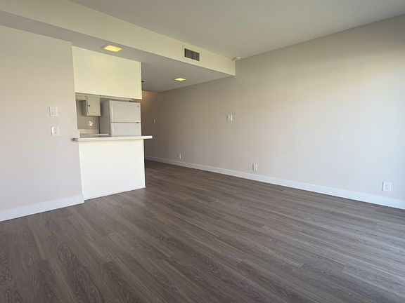 4th image of 6818 N 35th Ave N Unit F