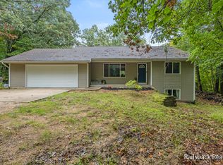6180 Ramsdell Dr NE, Rockford, MI 49341