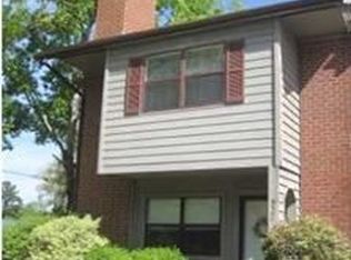 537 Travelers Blvd, Summerville, SC 29485