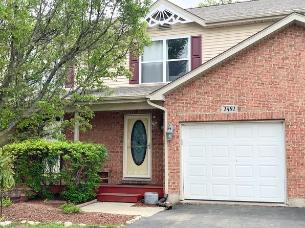 1491 Rhett Pl, Woodstock, IL 60098