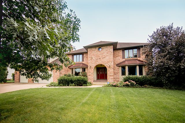 1st image of 24359 W Ainsdale Ct