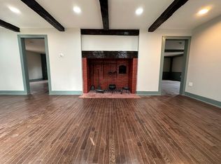 2860 Whitney Ave #1, Hamden, CT 06518