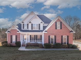 110 Hallmark Ln, Easley, SC 29640