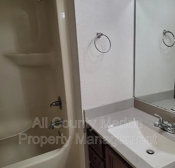 3041 SW 20th St #4 — Photo 9