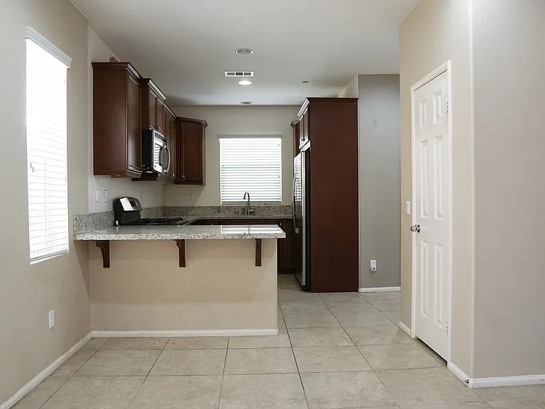 510 Calle Vibrante — Photo 5
