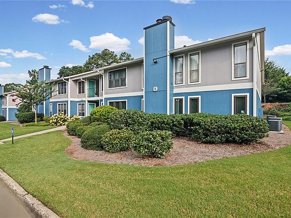 3rd image of 1484 Branch Dr