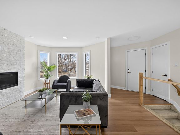 2nd image of 259 Regency Dr