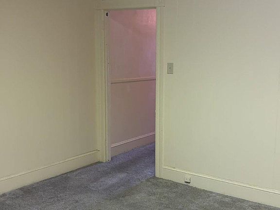 5th image of 102 W Main St #A