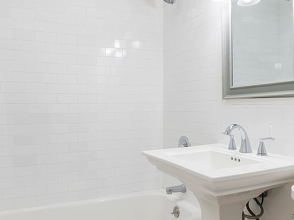4th image of 2838 E 14th St