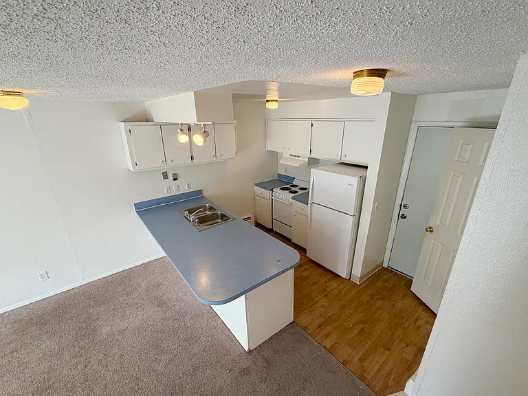 1065 University Ave #217 — Photo 6
