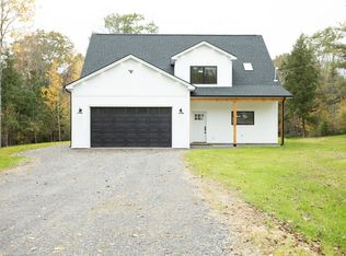 160 Rockwood Ests, Gardiner, ME 04345