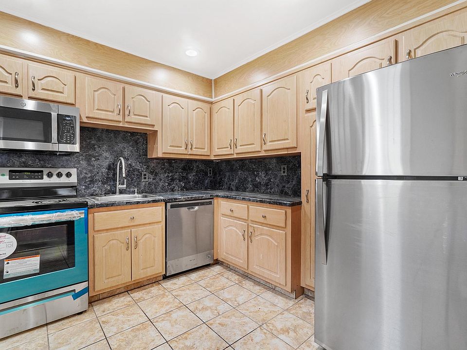 1st image of 1249 E 222nd St #2