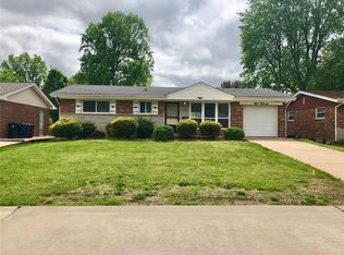 856 Wycliffe Ct, Saint Louis, MO