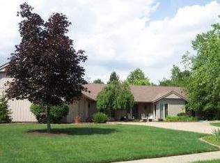 21328 Briar Bush Ln, Strongsville, OH 44149