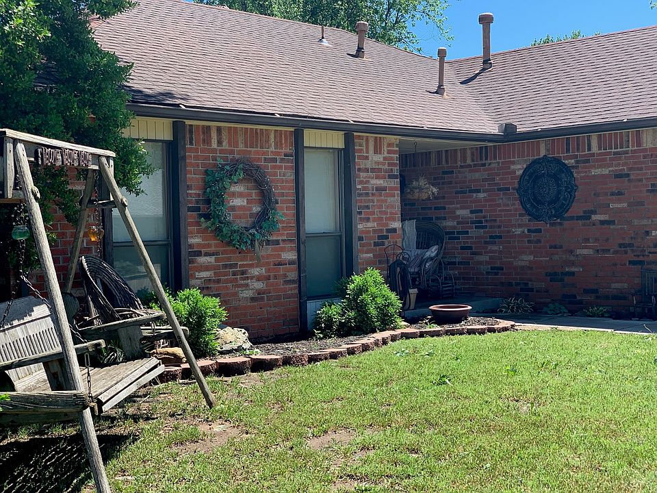 1st image of 1104 Brentwood Dr