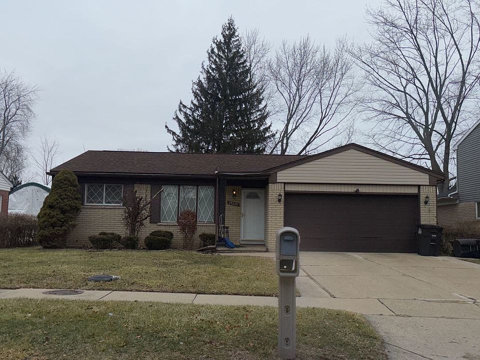 1st image of 25072 Pamela St