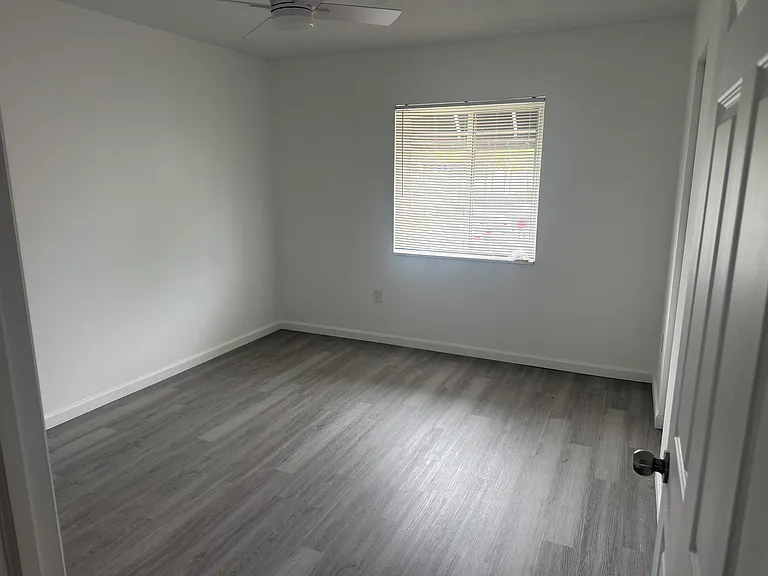 4403 S Semoran Blvd #8 — Photo 9