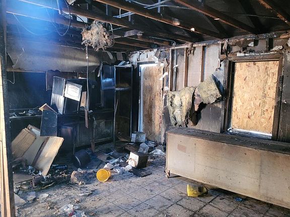 2nd image of 21619 Gailine Ave