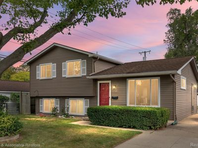 1710 Nakota Rd, Royal Oak, MI, 48073