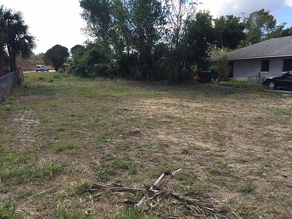 2nd image of 1221 Avenue G