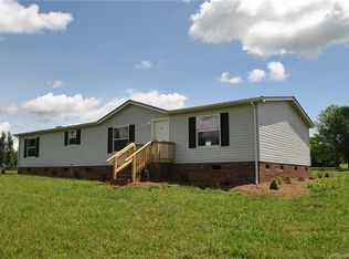 40580 Mountain Creek Rd, New London, NC 28127